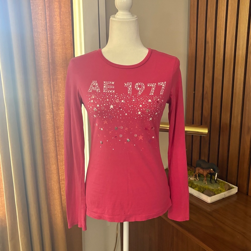 American Eagle Outfitters Pink Long Sleeve Star Sequin AE 1977 Graphic Top M